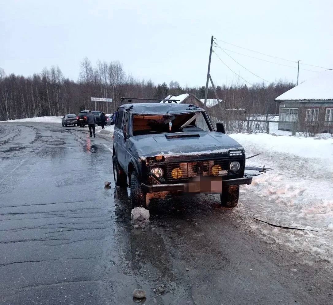 На трассе в Карелии перевернулся автомобиль