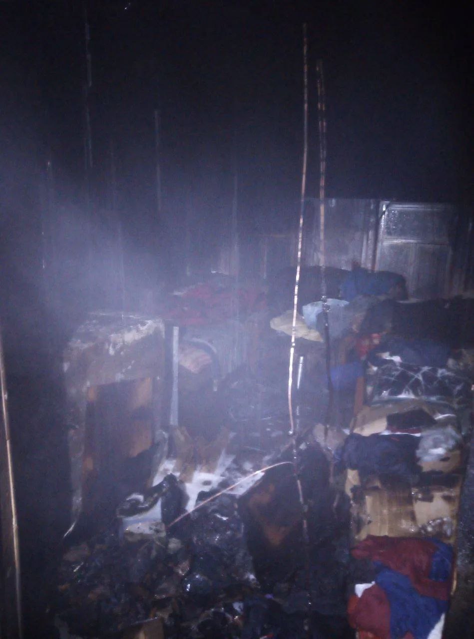 Одноэтажный деревянный дом едва не сгорел в Заонежье