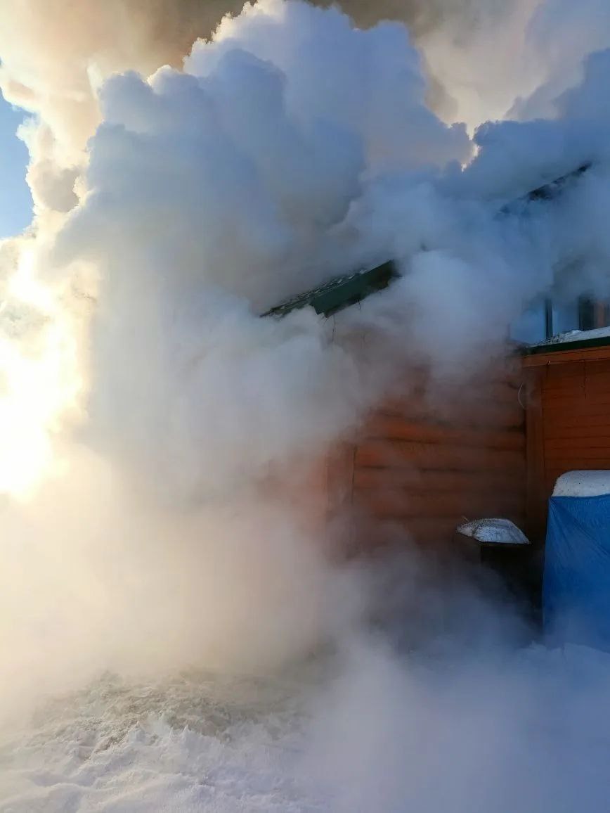 Гостевой дом полностью сгорел в Лахденпохском районе