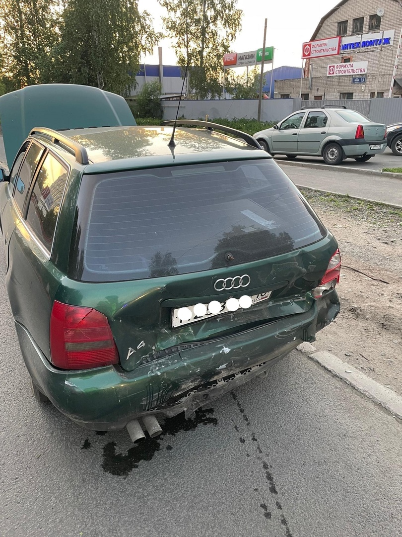 Водитель «Лады» в Петрозаводске пошел на таран немецкого автомобиля |  06.06.2024 | Новости Петрозаводска - БезФормата