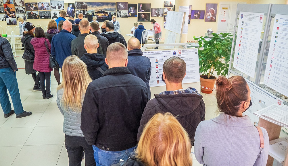 Столица на онего новости. Фотограф Вера Элбакидзе Петрозаводск. Сотрудники ЦИК.