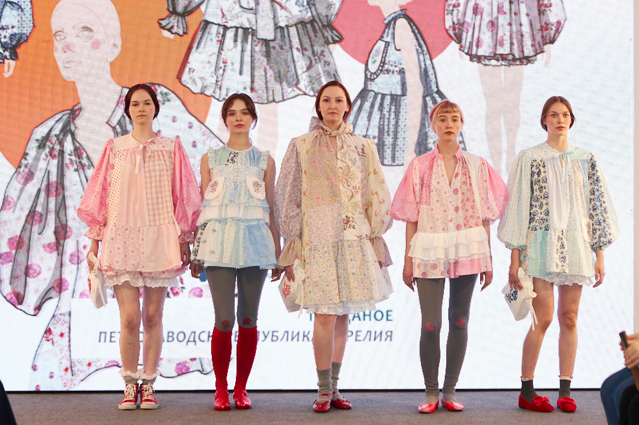 Дизайнер из Карелии получила спецприз на фестивале мод в Мурманске
