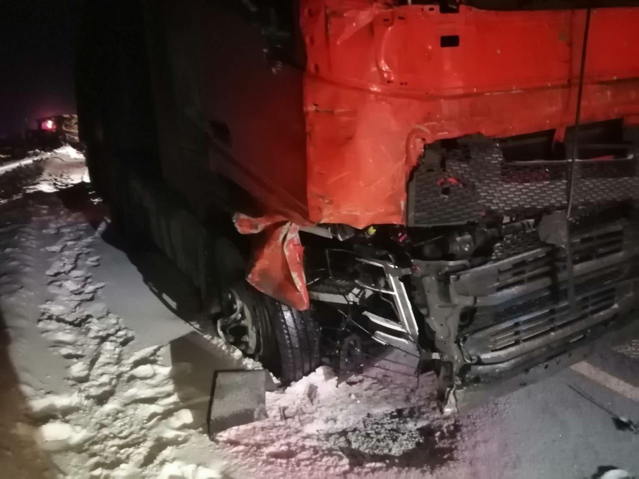 Четыре человека погибли в страшной аварии на трассе в Карелии | 23.11.2023  | Новости Петрозаводска - БезФормата